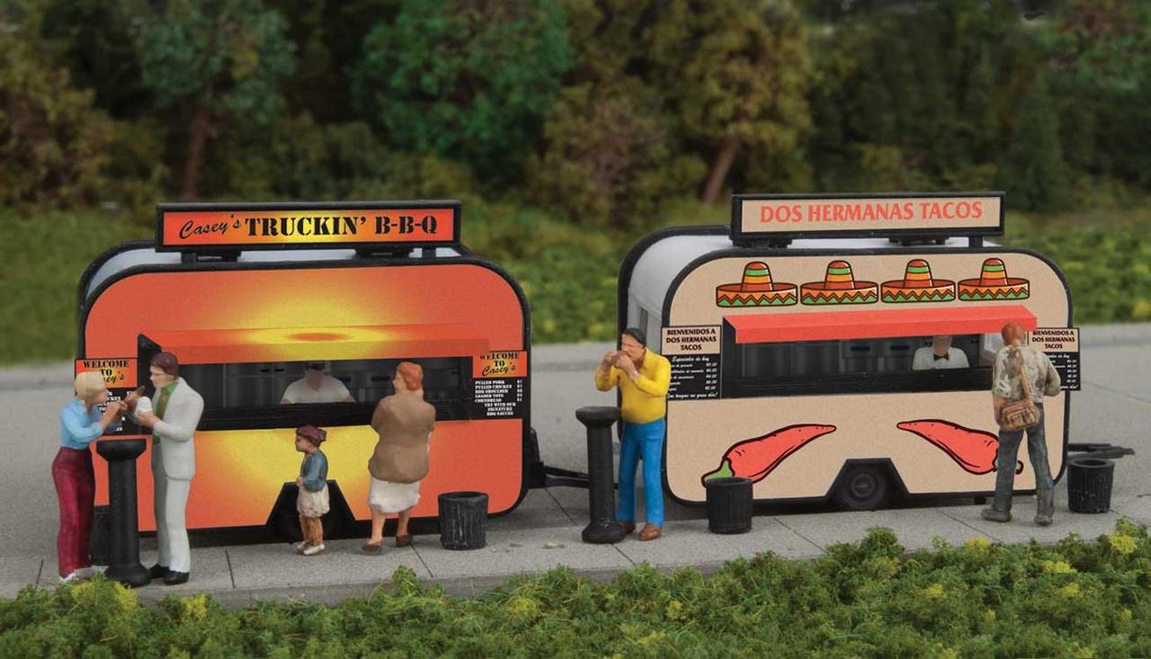 Walthers 949-2904 HO BBQ & Taco Food Trailers Kit