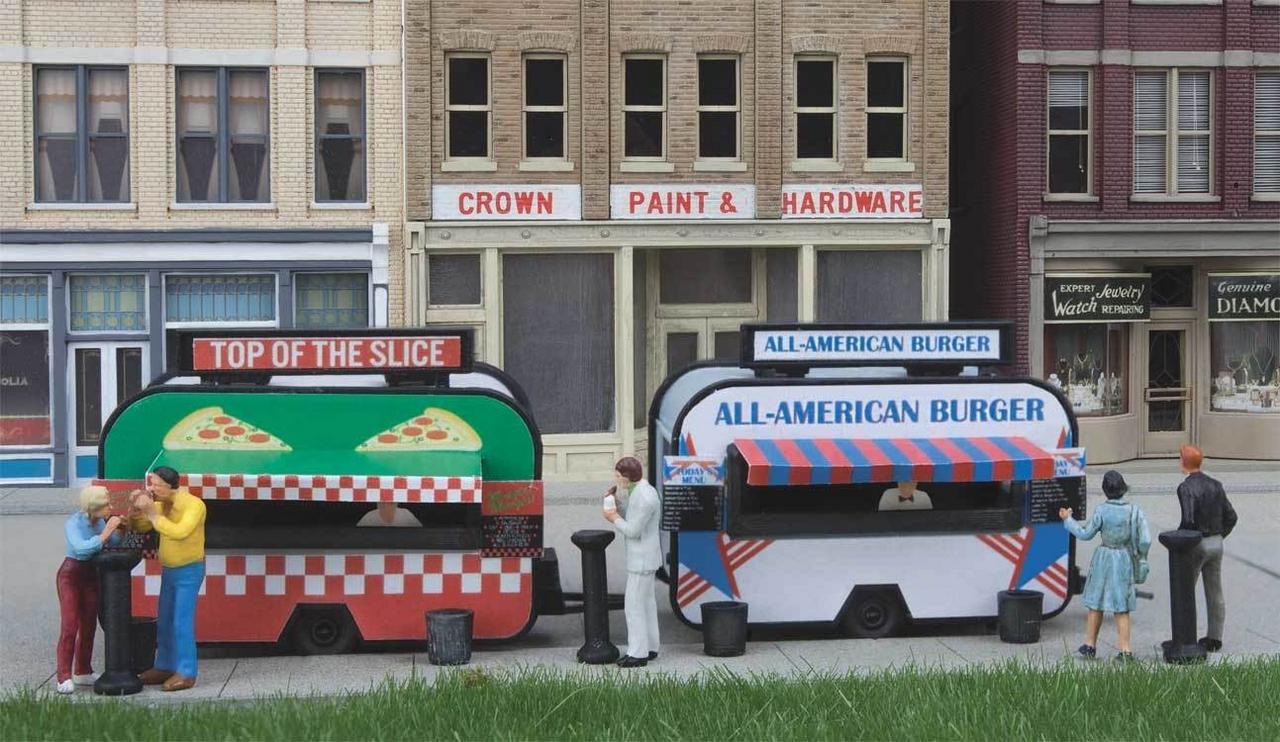 Walthers 949-2903 HO Pizza & Burger Food Trailers Kit