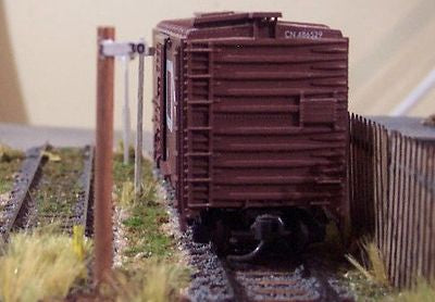 Osborn Model Kits 1051 HO Mile Posts (6)