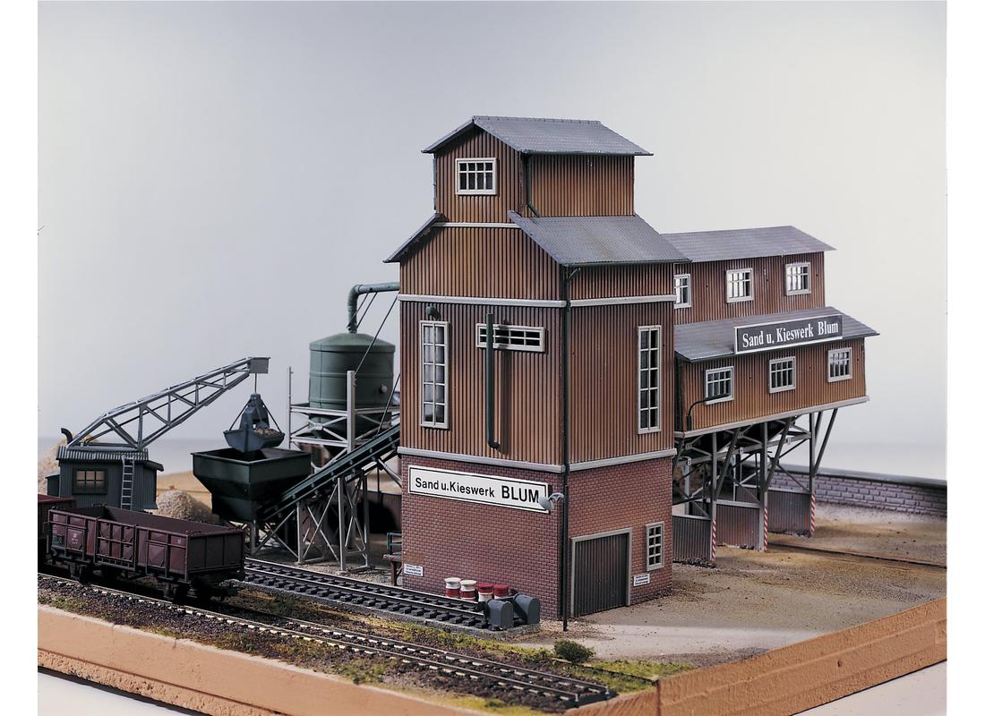 Piko 61124 HO Sand Works Grading Tower Kit