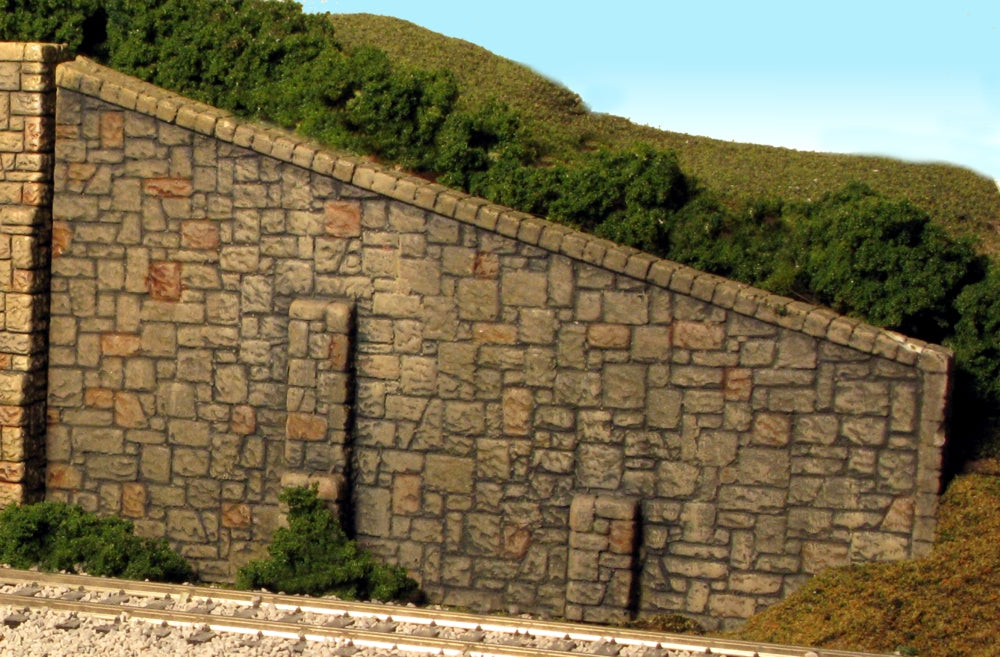 Monroe Models 105 HO Wing Walls for Bridge Abutment (Pack of 2)
