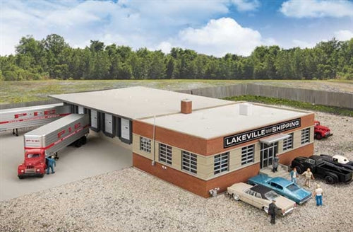 Walthers 933-4131 HO Cross-Dock Truck Facility Kit