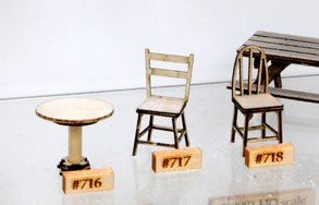 Banta Model Works 716 O Round Cafe Bar Tables (4)