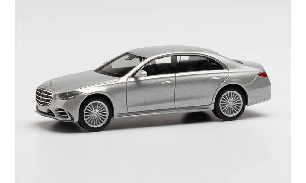 Herpa 430869 HO Mercedes-Benz S-Class Iridium Silver Sedan