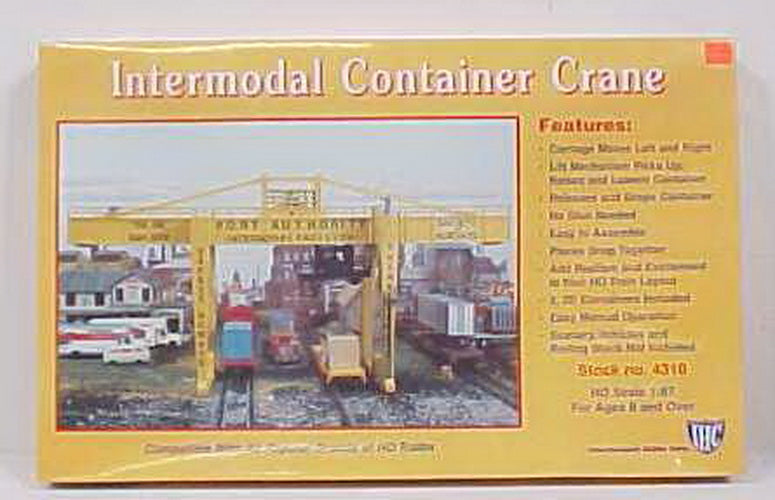 IHC 4310 HO Intermodal Container Crane Building Kit