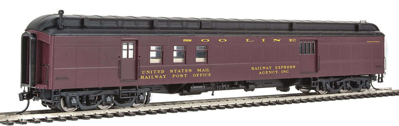 Walthers 920-17407 HO Soo Line 70' Heavyweight Railway Post Office Baggage Car