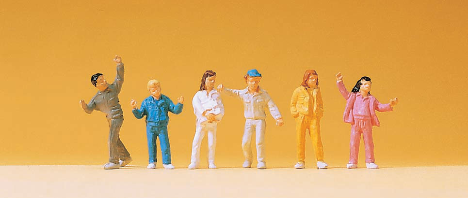Preiser 14139 HO Children Wearing Jackets & Pants Figures (Set of 6)