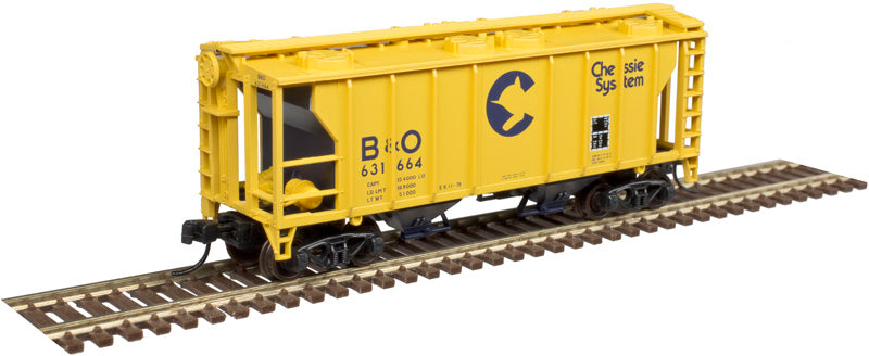 Atlas 50004172 N Baltimore & Ohio (Chessie) Trainman PS-2 Covered Hopper #631664