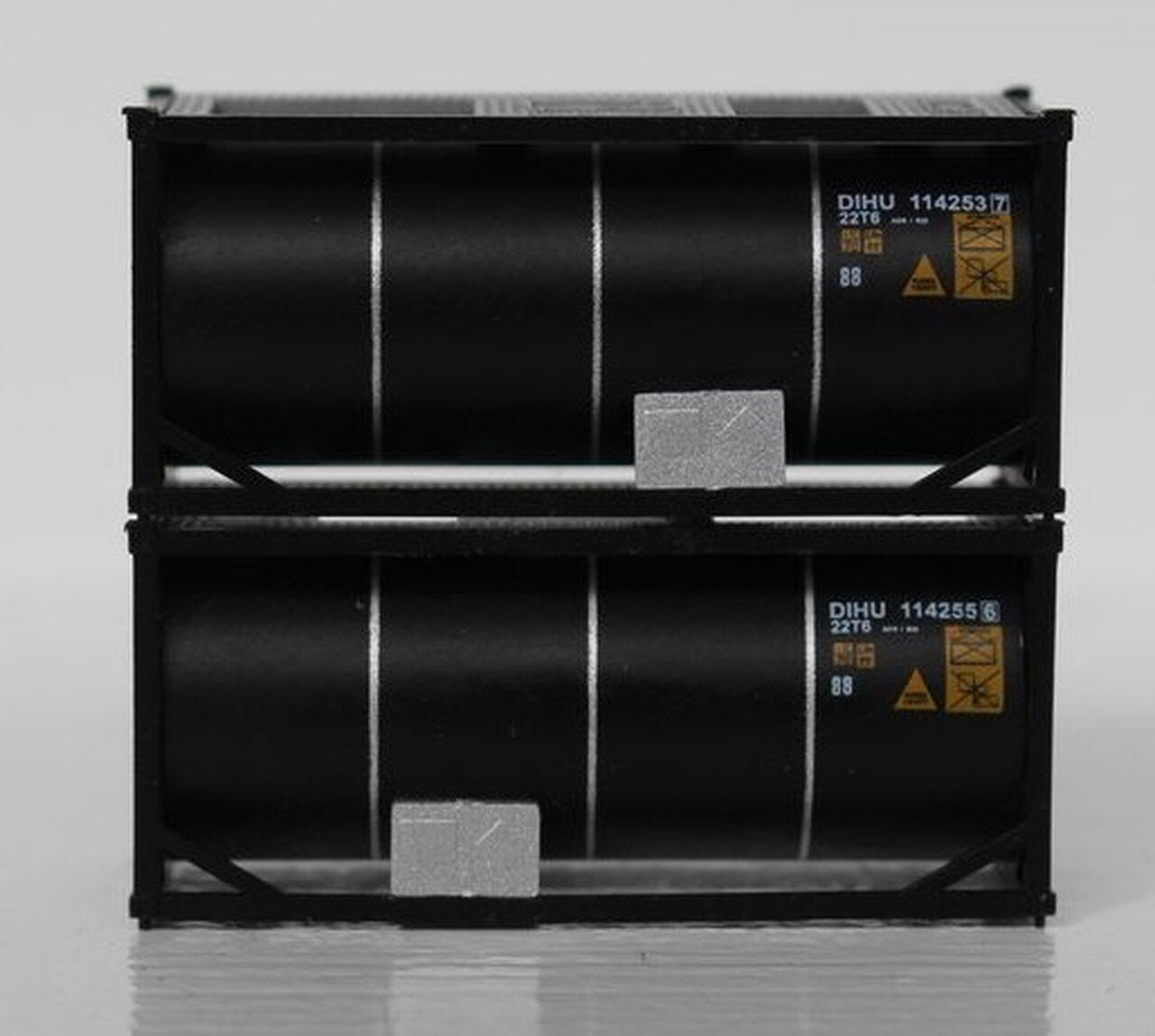 JTC Model Trains 205212 N Den Hartogh 20' Standard Tank Container (Pack of 2)