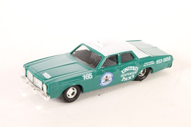 Busch 46610 HO L.A. Dodge Monaco Taxi