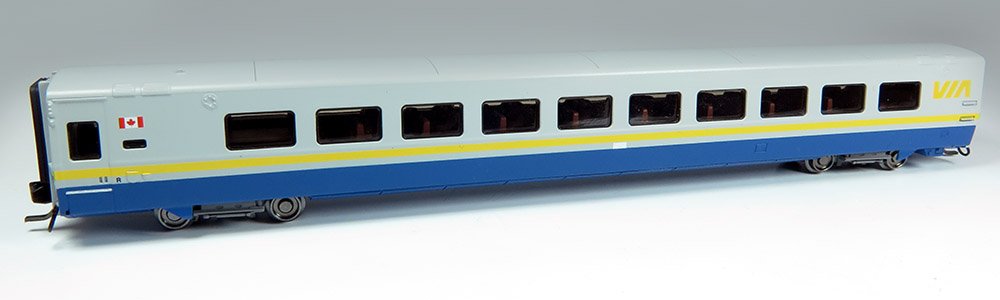 Rapido Trains 508001 N VIA Rail Canada Original Scheme LRC Coach