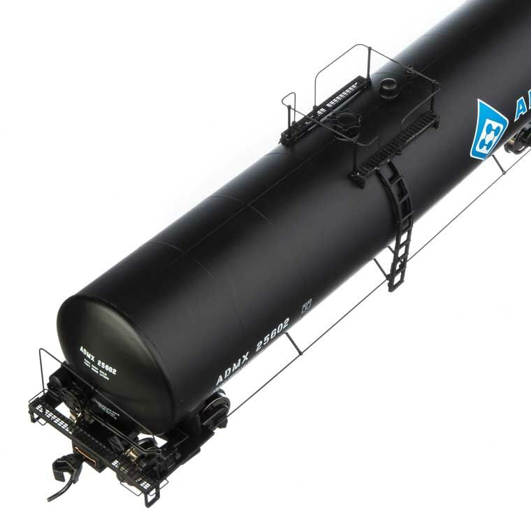 Walthers 920-100245 HO ADM 54' 23,000 Gallon Funnel-Flow Tank Car RTR #25602