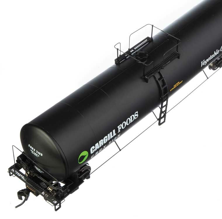 Walthers 920-100252 HO Cargill 54' 23,000 Gallon Funnel-Flow Tank Car RTR #7125