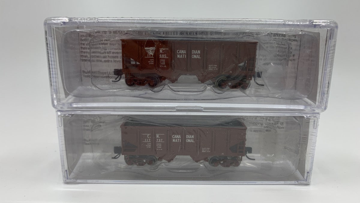 Bluford Shops 62092 N Canadian National 30' 6" 2-Bay Panel Side Hoppers (2)