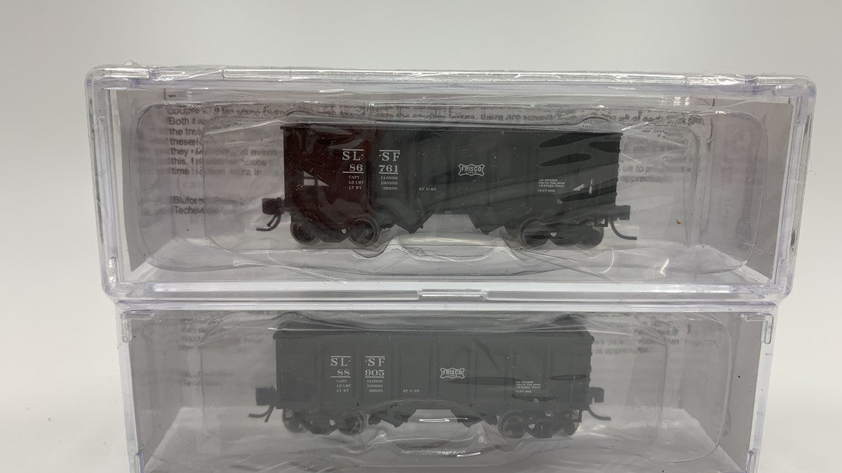 Bluford Shops 62112 N Frisco 30' 6" 2-Bay Panel Side Hoppers (2)