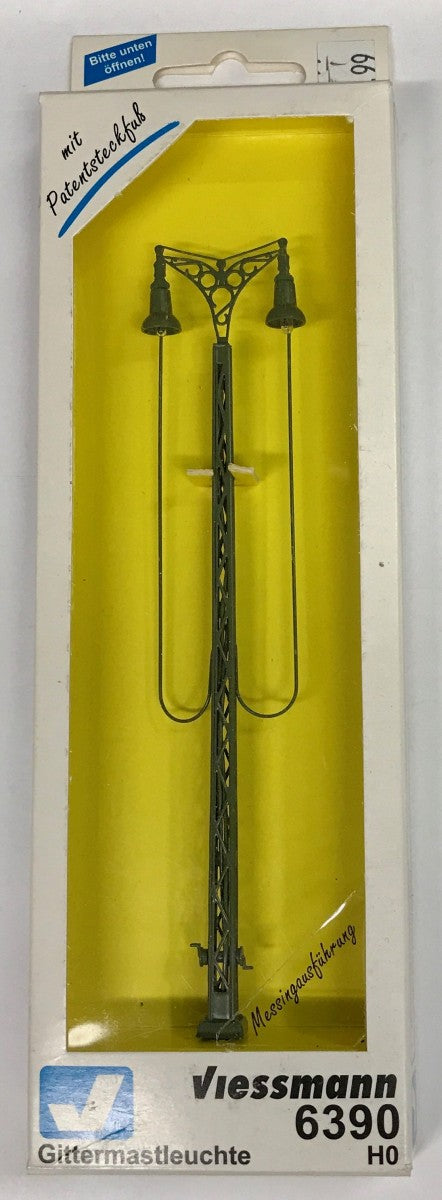 Viessmann Modellspielwaren 6390 HO Scale Double Lattice Yard Lamp