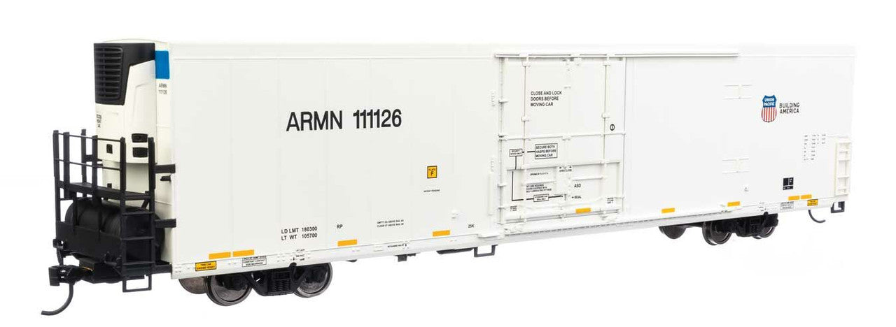 Walthers 910-4105 HO UP ARMN 72' Modern Refrigerator Boxcar #111126 - RTR