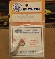 Walthers 933-752 HO 1 Indication Dwarf w/12v Bolt