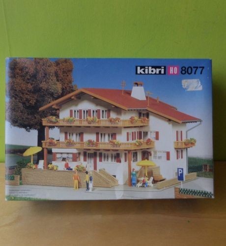 Kibri 38077 HO Scale Alpine House w/Lights Building Kit