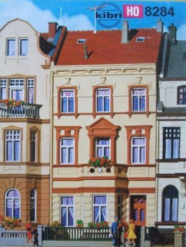 Kibri 8284 HO Townhouse at Park Lane Building Kit