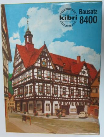 Kibri 8400 HO Town Hall Building Kit – Trainz