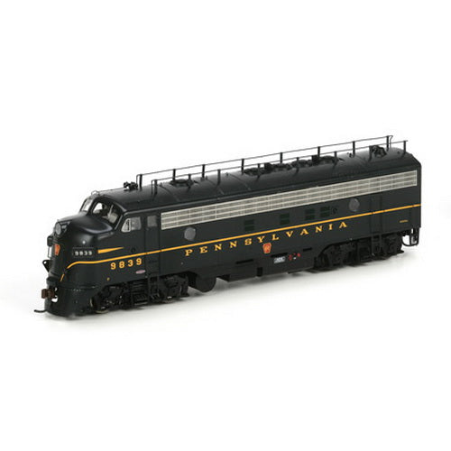 Athearn G22341 HO PRR/Green FP7A Diesel Locomotive with DCC & Sound #9839A