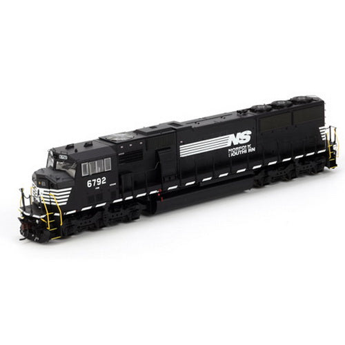 Athearn G67293 HO Norfolk Southern EMD SD60M Diesel Locomotive #6792
