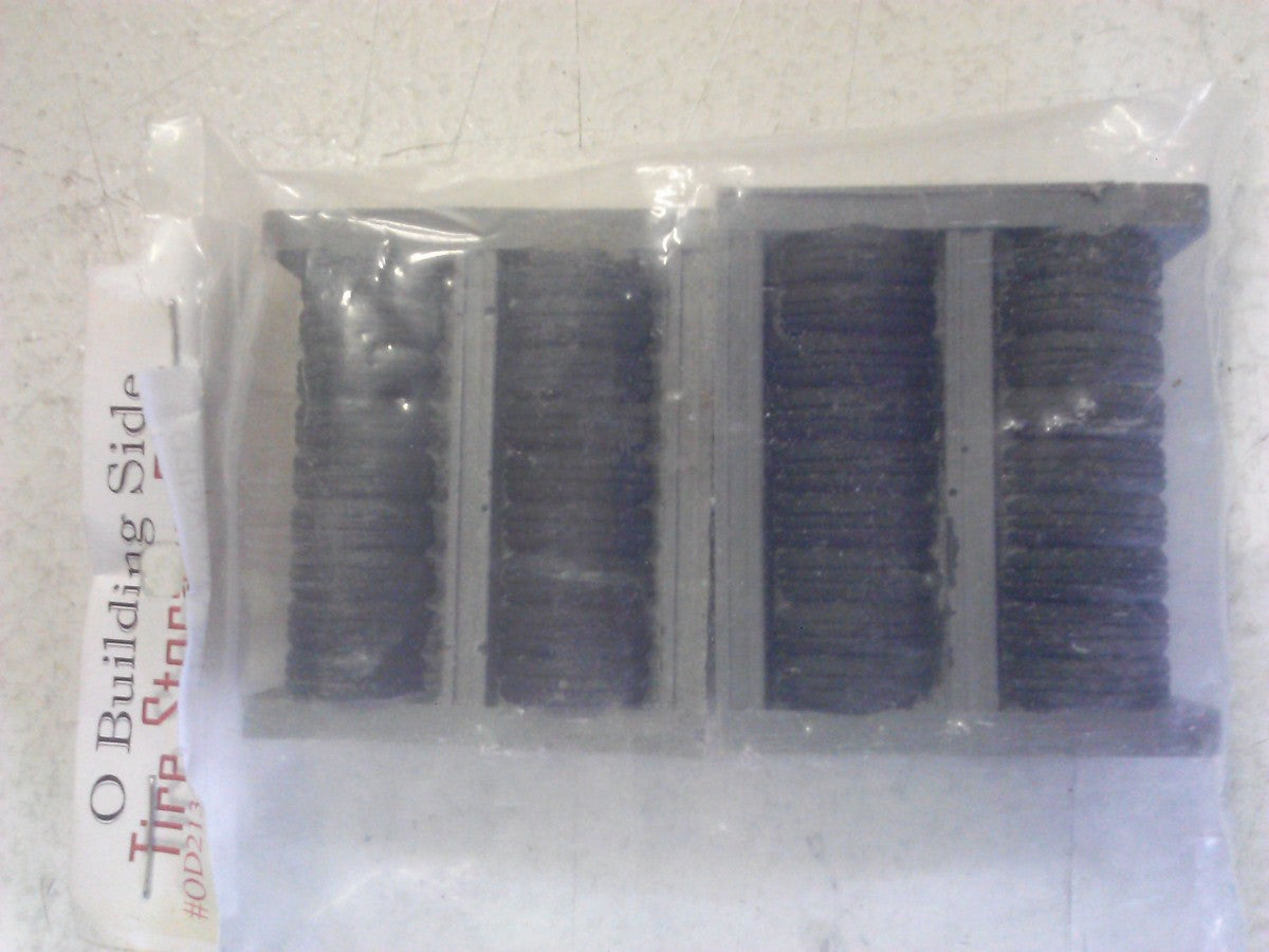 Model Tech Studios 0D2131P O Scale Tire Storage Racks
