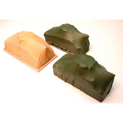 Chooch Enterprises 7256 HO Covered Army Tanks Load 3-Piece Set
