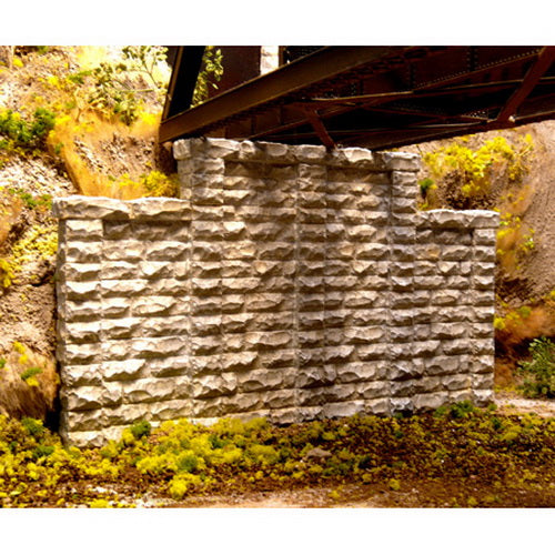 Chooch Enterprises 8400 HO Scale Cut Stone Stepped Wall Abutment