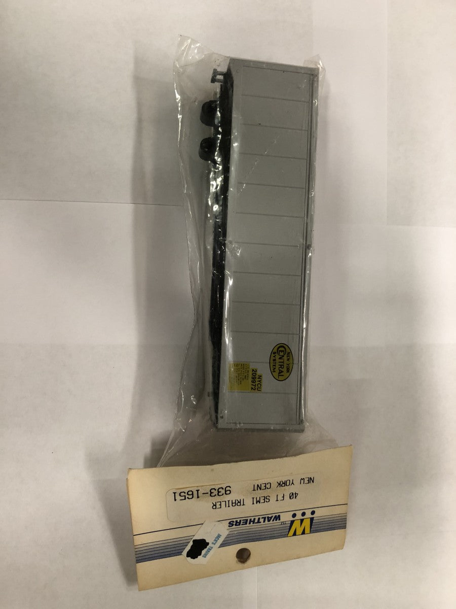 Walthers 933-1651 1:87 HO New York Central 40’ Van Trailer