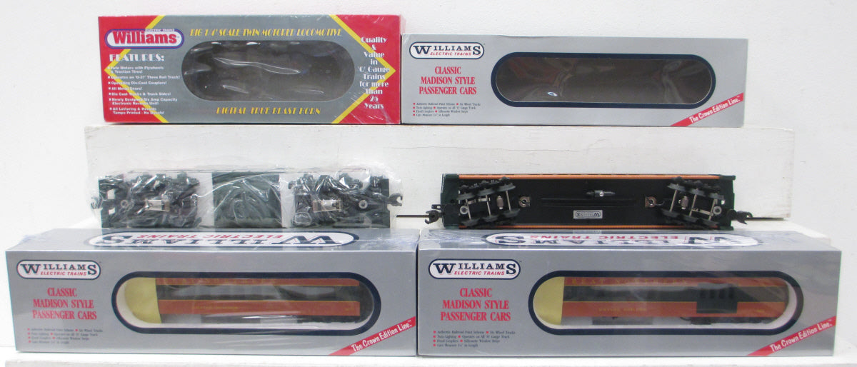 Williams 307 Great Northern Locomotive & 3 Car Passenger Set