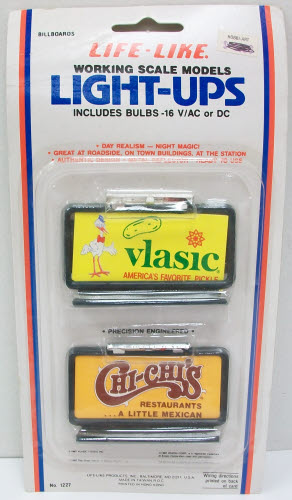 Life Like 1227 HO Vlasic, Chi-Chi's Light-up Billboards