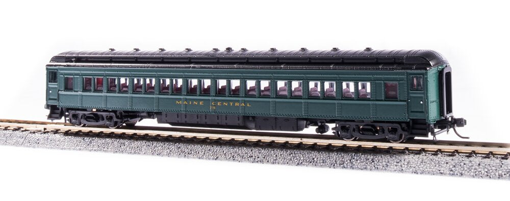 Broadway Limited 6536 N Maine Central 80'' Green & Gold Passenger Coach