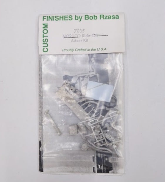 Custom Finishes 7035 HO Scale Ride-on Adzer NORDCO Adzer Metal Kit