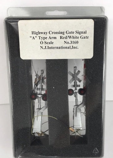NJ International 3160 O Scale Highway Crossing Gate Signal (Pack of 2)