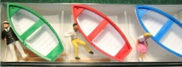 Preiser 10072 HO Boat Rental Figures with Boats (Set of 3)