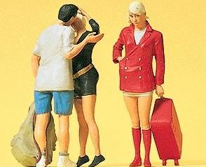 Preiser 63081 G / Gauge 1 Passengers on the Platform Figures (Set of 3)