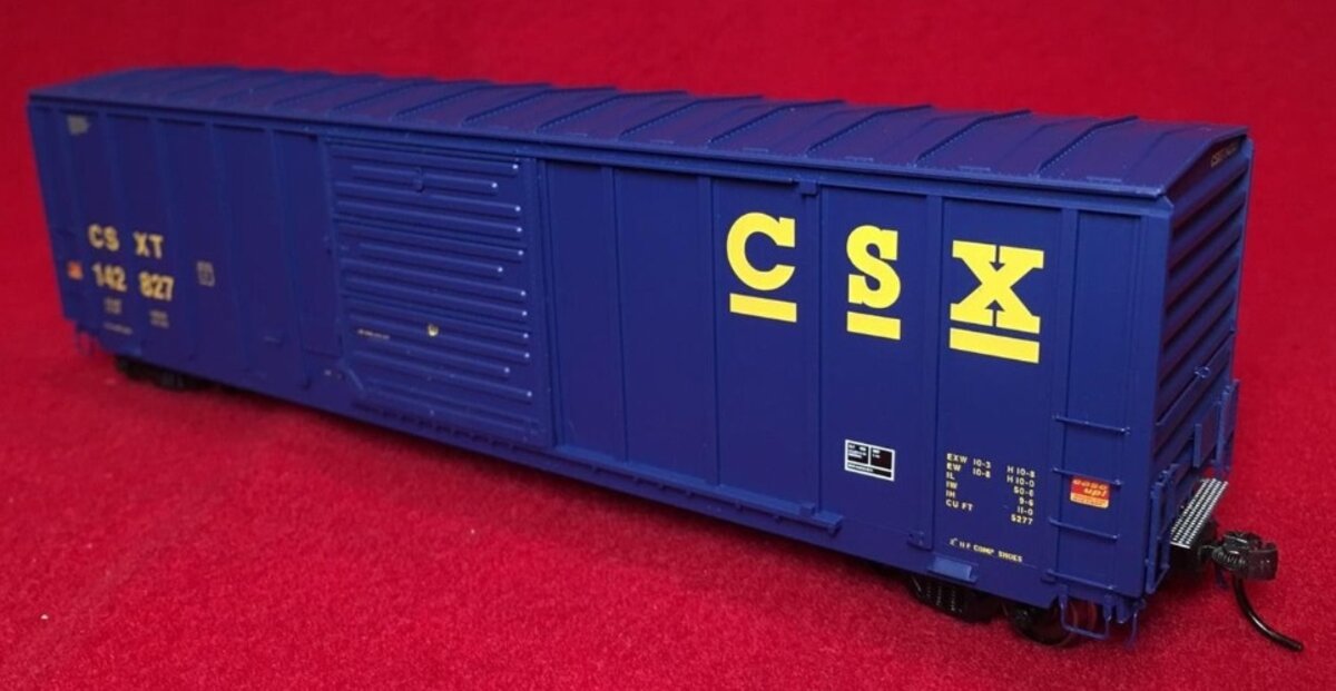InterMountain 47511-11 HO CSX Blue P-S 5277' Cu. Boxcar # 142827
