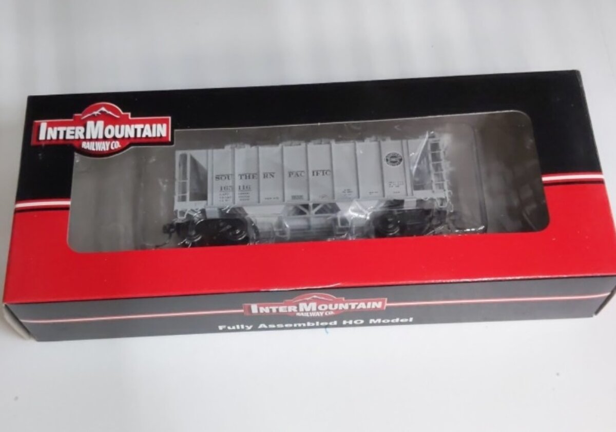 InterMountain 48676 HO Southern Pacific 1958 2 Bay Hopper Car SP Original