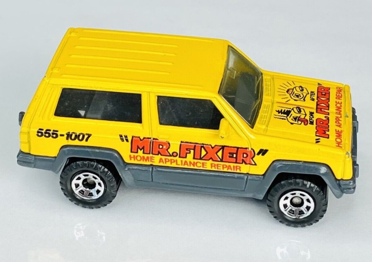 Matchbox MB27 1 64 Mr. Fixer Jeep Cherokee Truck Trainz