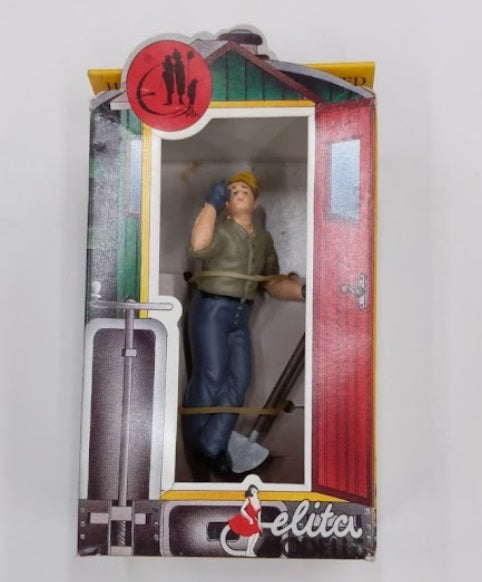 Elita Modelle 10025 Man Standing With Shovel