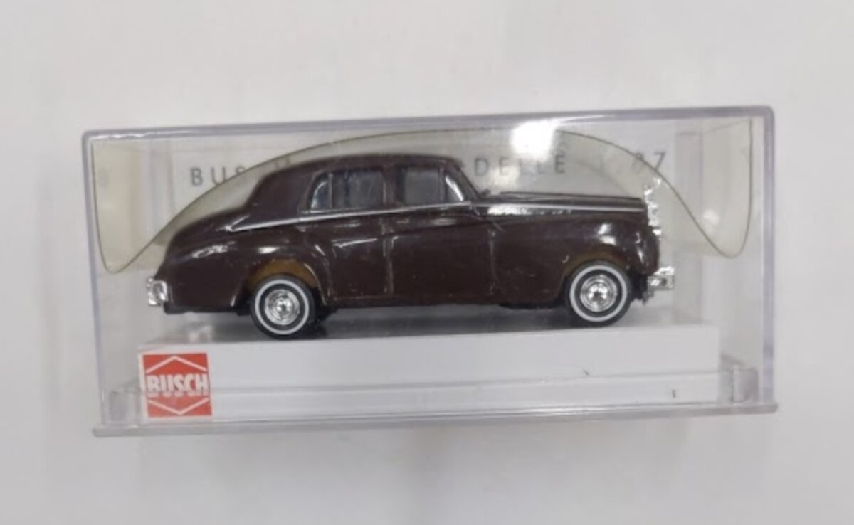 Busch 44415 1:87 HO Rolls-Royce Silver Cld III Dark Brown