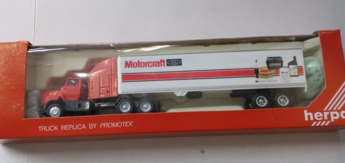 Herpa 6168 1:87 Ford Aeromax Motorcraft Tractor Trailer