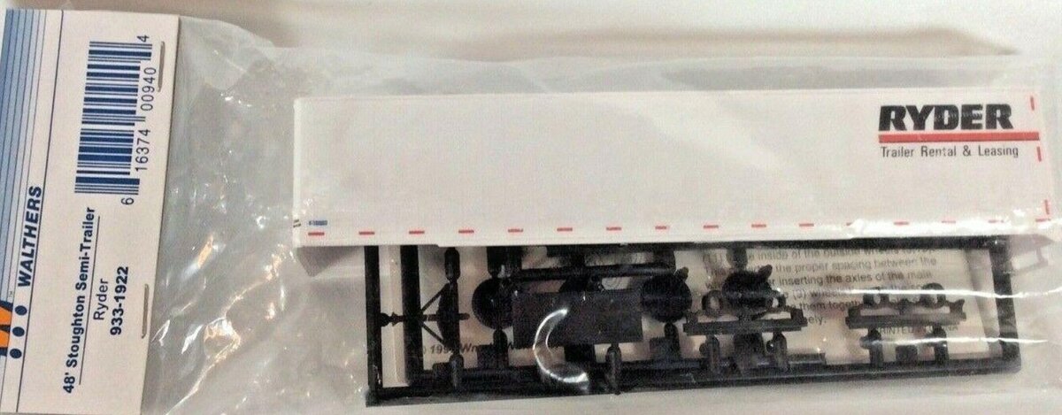 Walthers 933-1922 1:87 Ryder 48’ Stoughton Semi Trailer Plastic Kit