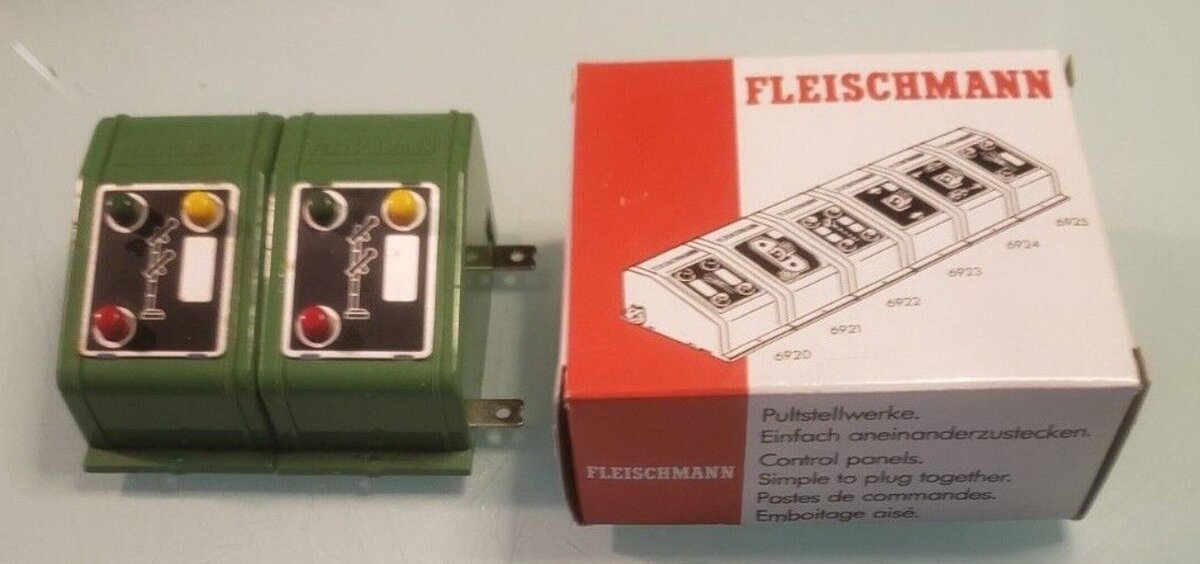 Fleischmann 6928 HO Signal Switch (Box of 2)