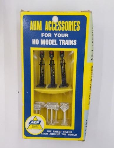 AHM 5611-125 HO 13 Assorted Railroad Signals and Signs