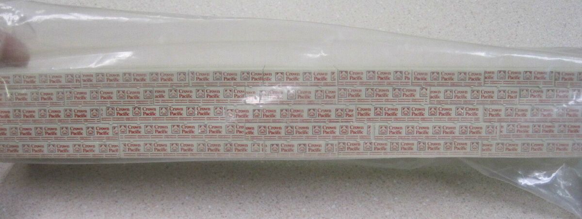 Walthers 933-1109 Center Beam Flat Load Crown Pacific