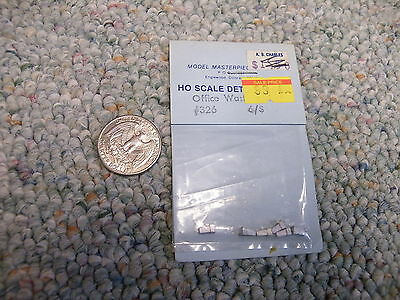 Model Masterpieces 326 HO Scale Office Waste Basket
