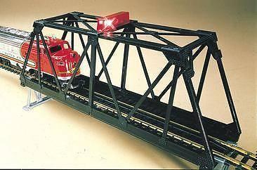 Bachmann 56-1221 N Scale Blinking Bridge Building Kit